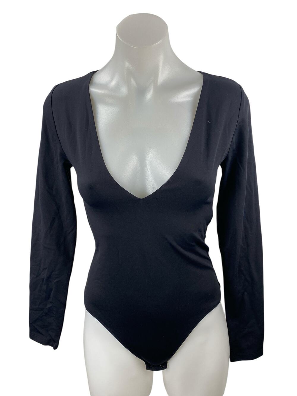 Aritzia Babaton Black Long Sleeve Plunge V Neck Thong Blouse Bodysuit Top Size M
